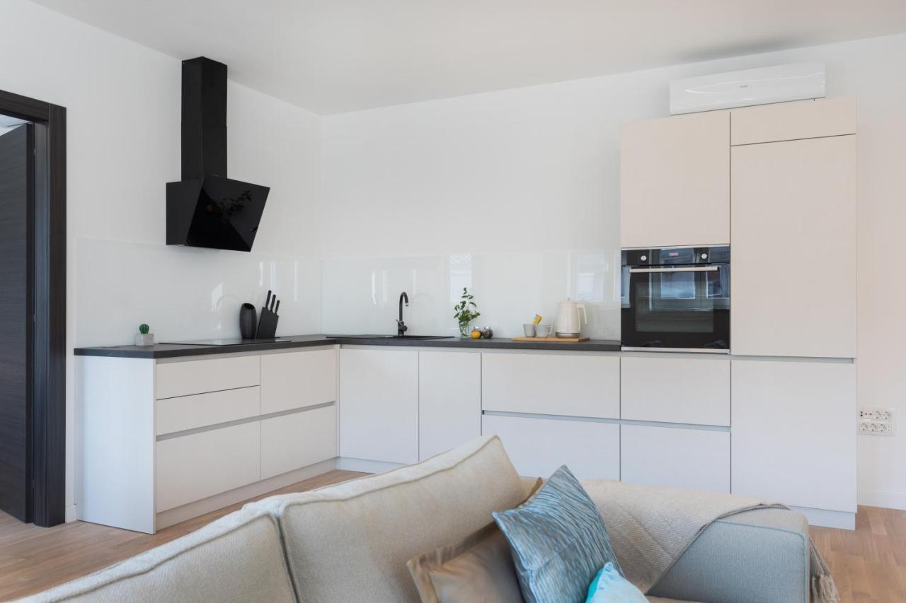 Design 2Bdr Apartment Near City Center Zagreb Luaran gambar